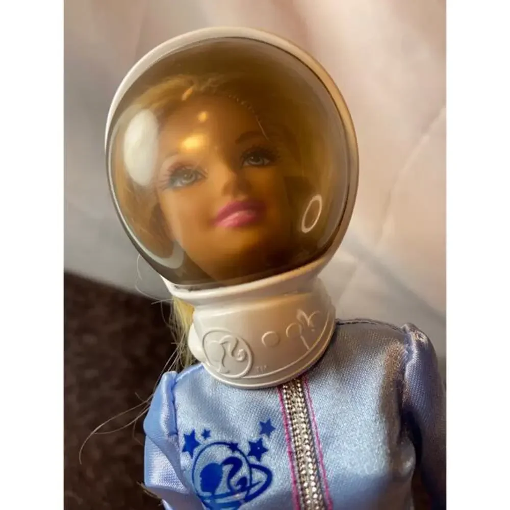 Barbie doll,  2011- ‎ I can be an Astronaut doll